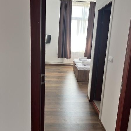 The Dot Hotel Mediaş Eksteriør billede