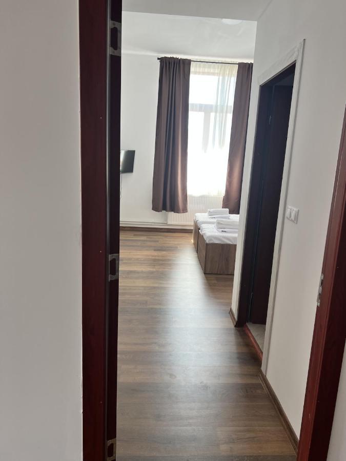 The Dot Hotel Mediaş Eksteriør billede